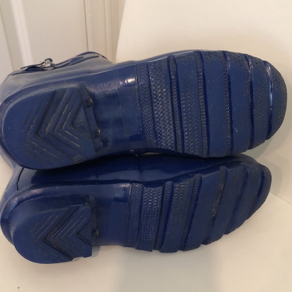 Hunter Boots - Picture 5 of 8